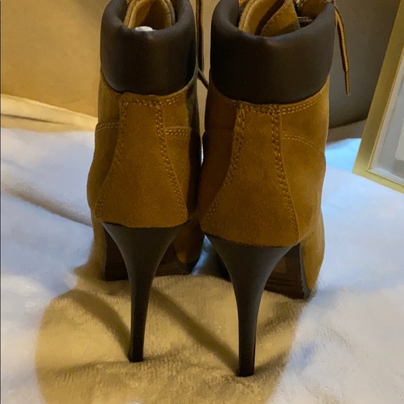 Booties - Picture 5 of 5